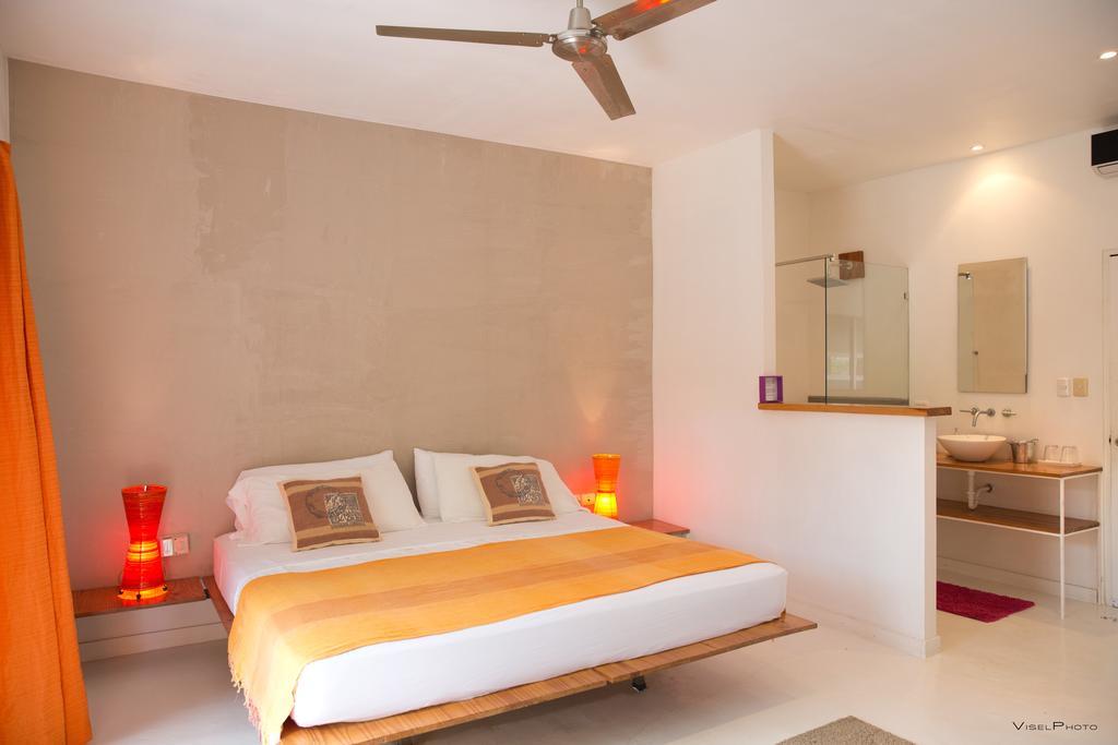 15 Love Bed & Breakfast 타마린도 외부 사진