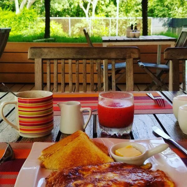 15 Love Bed & Breakfast 타마린도 외부 사진